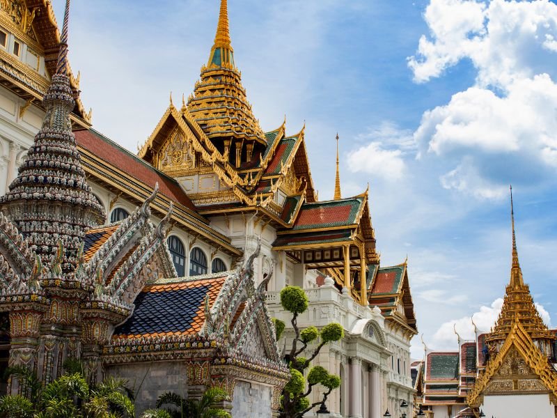 Grand Palace Bangkok - family-friendly attractions in Bangkok